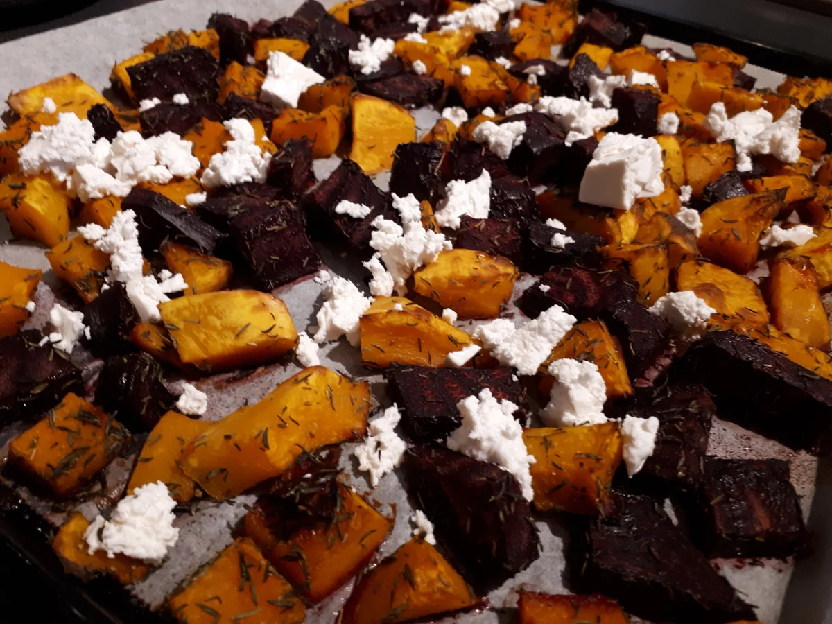 BiNe` S GEBACKENER KÜRBIS MIT ROTER BETE - Rezept - Bild Nr. 6315