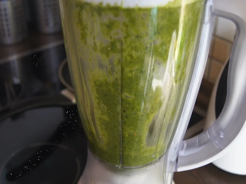 Spaghetti mit Pesto Genovese - Rezept - Bild Nr. 8