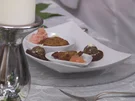 Essener Tapas - Currywurst mit Erdbeersauce, Kartoffelplätzchen mit Wildlachs - Rezept - Bild Nr. 6318