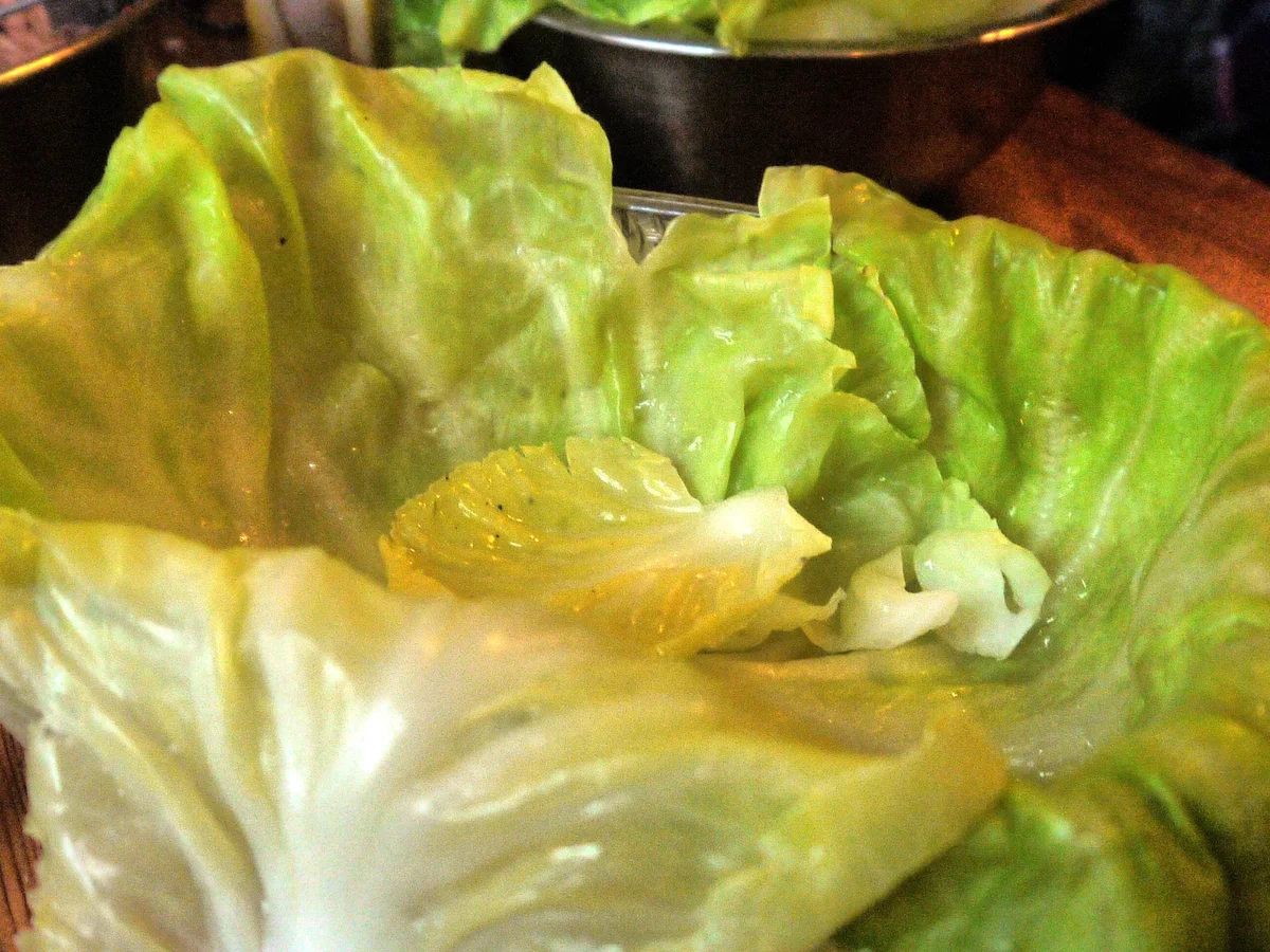 Kohlpudding mit Zwiebelsauce - Rezept - Bild Nr. 6345