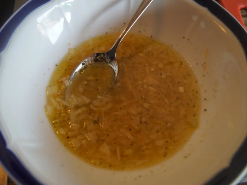 Bratheringsfilets mit Zwiebelringen und schwäbischen Kartoffelsalat - Rezept - Bild Nr. 6372