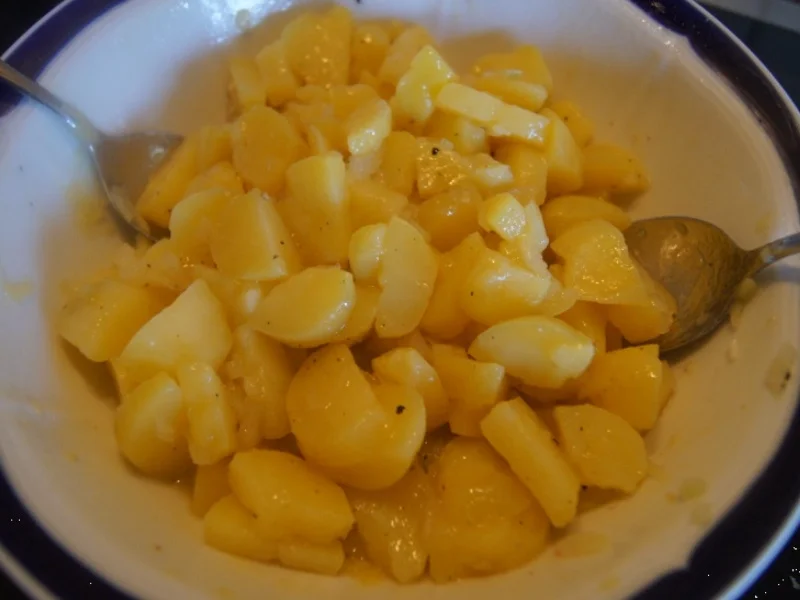 Bratheringsfilets mit Zwiebelringen und schwäbischen Kartoffelsalat - Rezept - Bild Nr. 6374