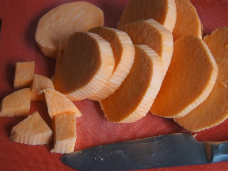 Schlemmerfilet mit Süßkartoffelstampf und Eisbergsalat - Rezept - Bild Nr. 6