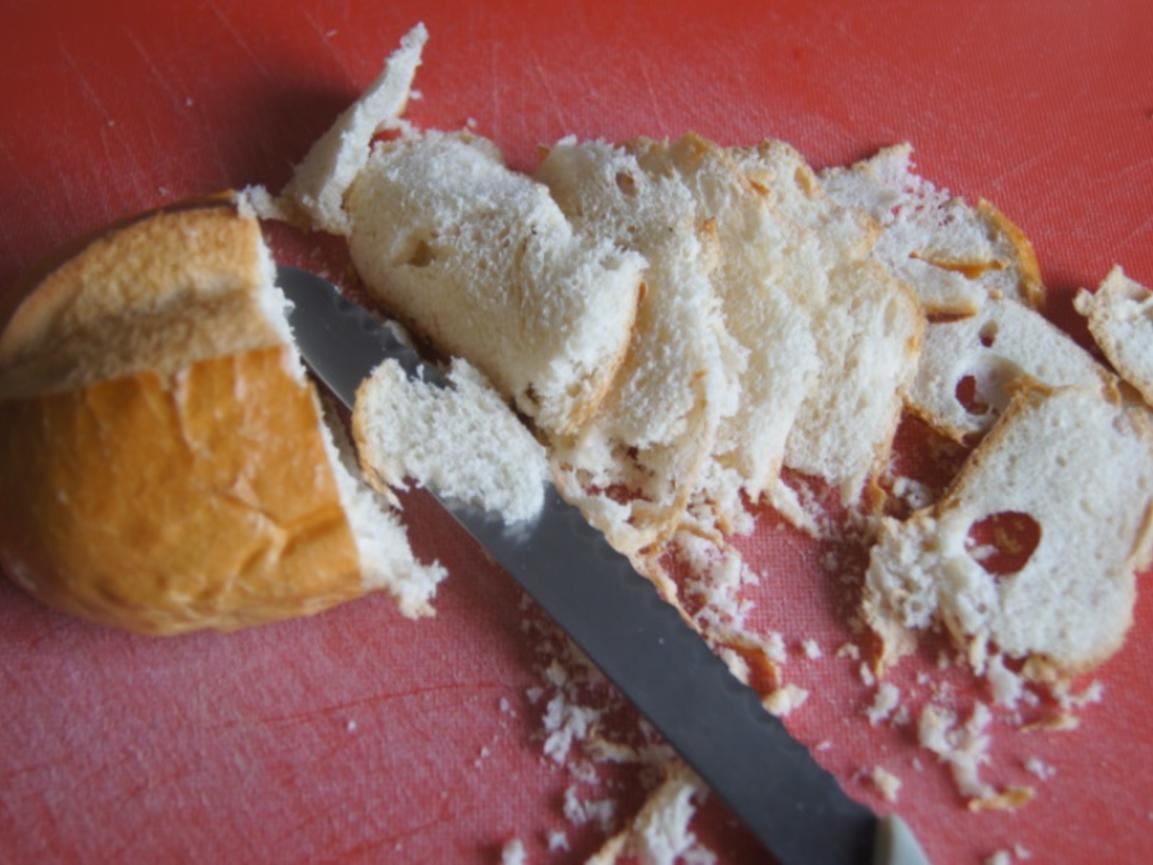 Bayrische Semmelknödel mit Rahmwaldpilzen - einfach - von MausVoh