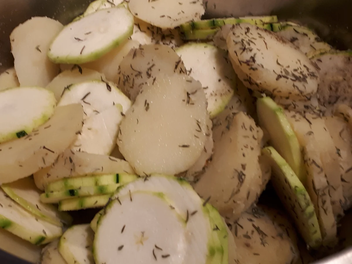 BiNe` S KARTOFFEL - ZUCCHINIAUFLAUF - Rezept - Bild Nr. 6361