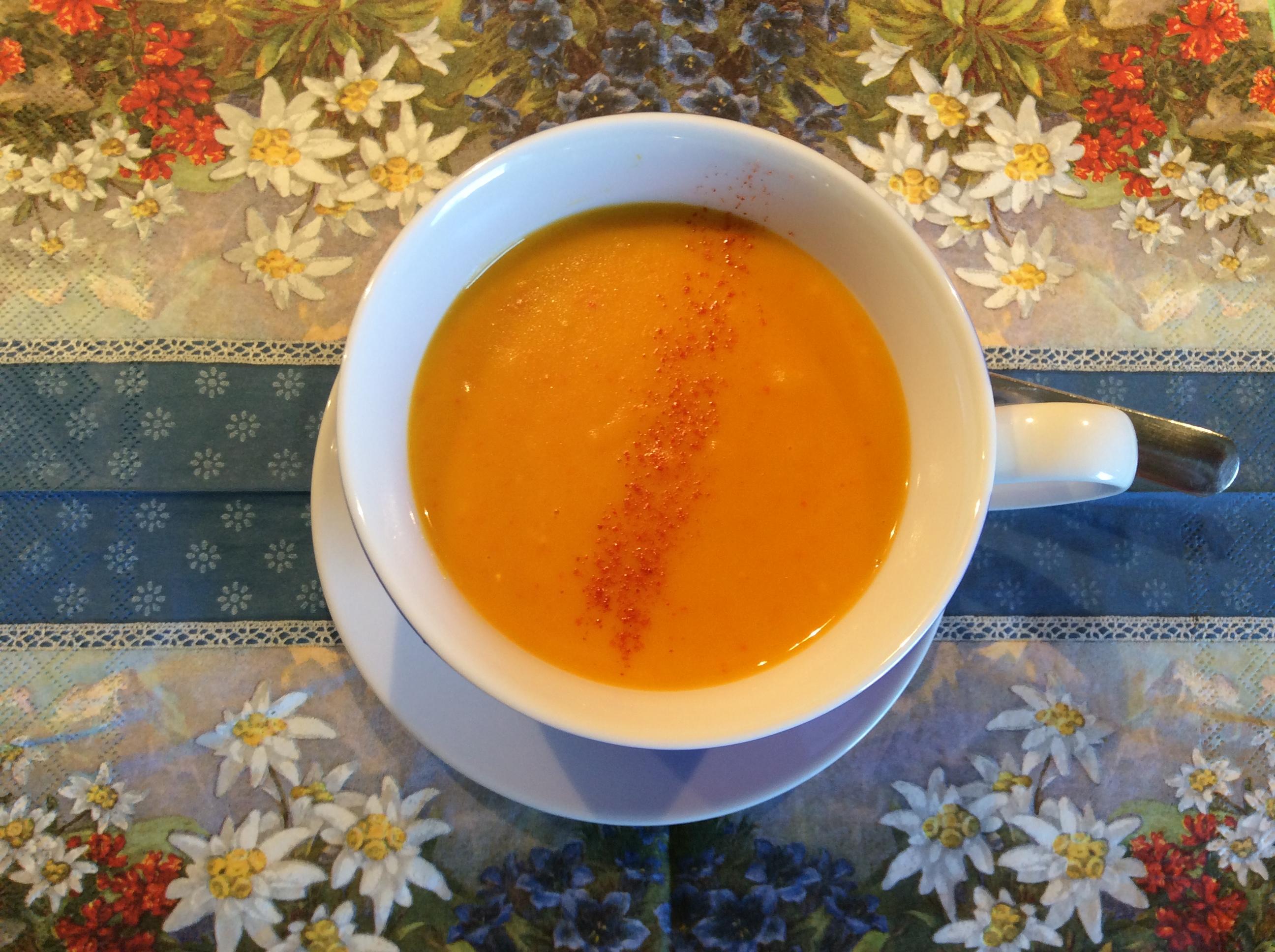 Bilder für Kürbissuppe mit Parmesan - Rezept