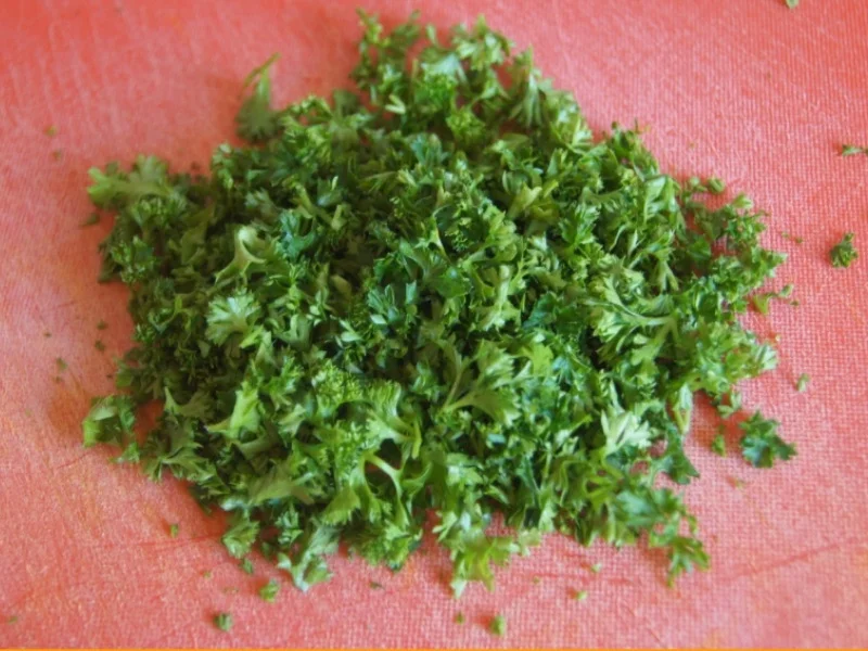 Rezept: Hähnchenbrustfiletcurry mit Petersilienkartoffeln und Feldsalat Bild Nr. 6376 Hähnchenbrustfiletcurry mit Petersilienkartoffeln und Feldsalat - Rezept - Bild Nr. 6376