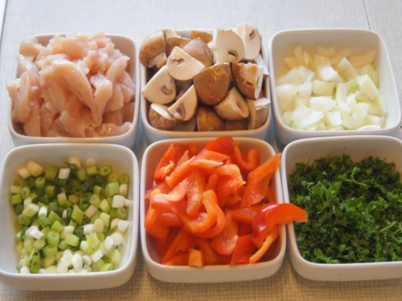 Rezept: Hähnchenbrustfiletcurry mit Petersilienkartoffeln und Feldsalat Bild Nr. 6377 Hähnchenbrustfiletcurry mit Petersilienkartoffeln und Feldsalat - Rezept - Bild Nr. 6377