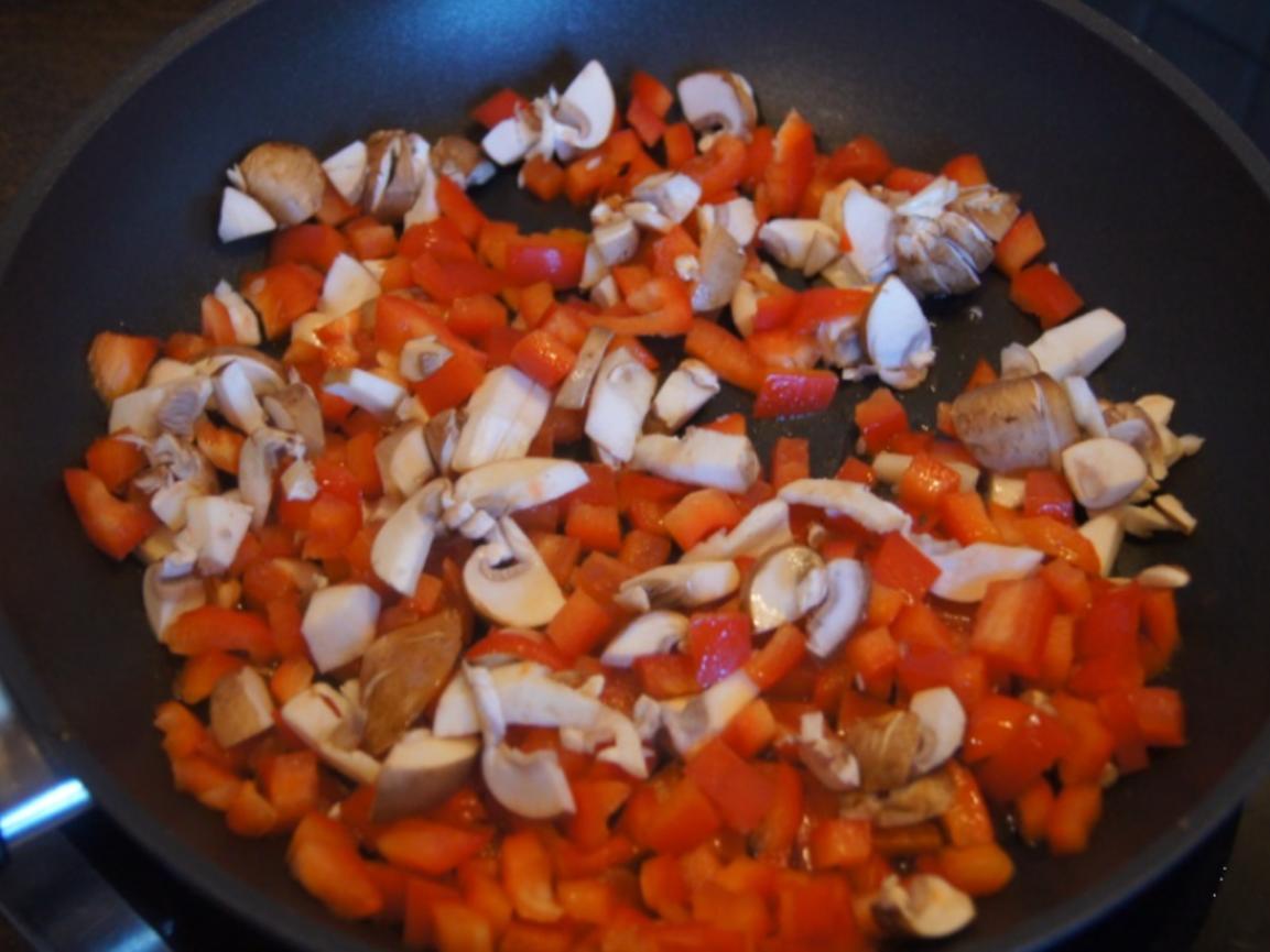 Mozzarella Paprika Omelett - einfach - von MausVoh Mozzarella Paprika Omelett - einfach - von MausVoh