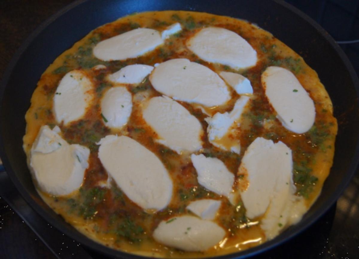 Mozzarella-Paprika-Omelett - Rezept - Bild Nr. 6382