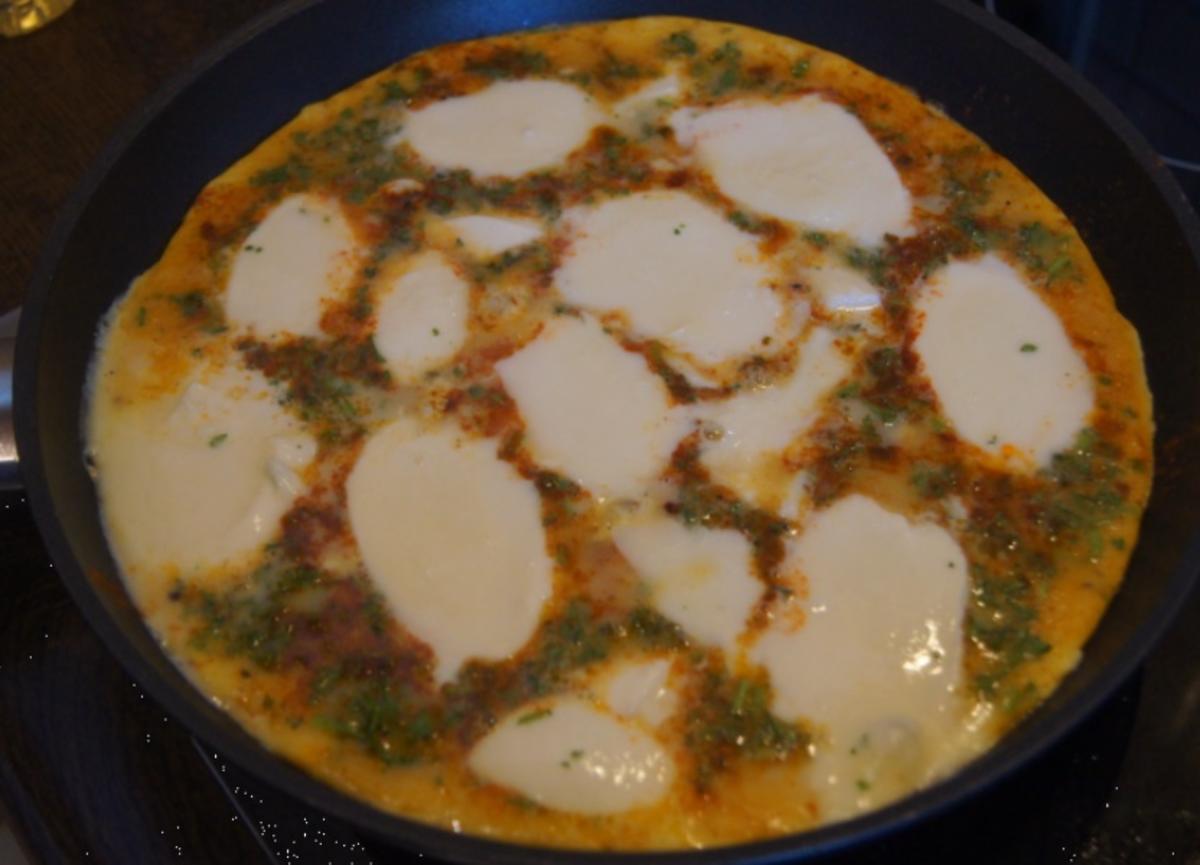 Mozzarella-Paprika-Omelett - Rezept - Bild Nr. 6384