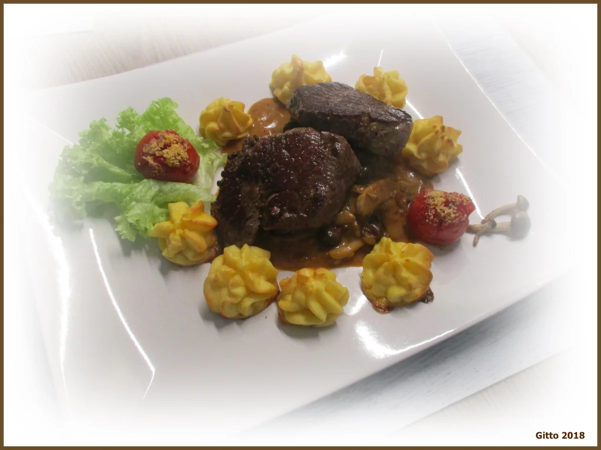 Rezept: Rinderfilet mit Pilzragout und Herzoginkartoffeln Bild Nr. 6374 Rinderfilet mit Pilzragout und Herzoginkartoffeln - Rezept - Bild Nr. 6374