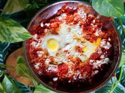 Frühstück: Rote-Bete-Shakshuka mit Linsen - Rezept - Bild Nr. 2