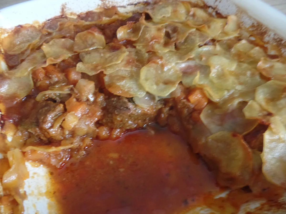 Rezept: Gulasch mit Kartoffelkruste Bild Nr. 6382 Gulasch mit Kartoffelkruste - Rezept - Bild Nr. 6382