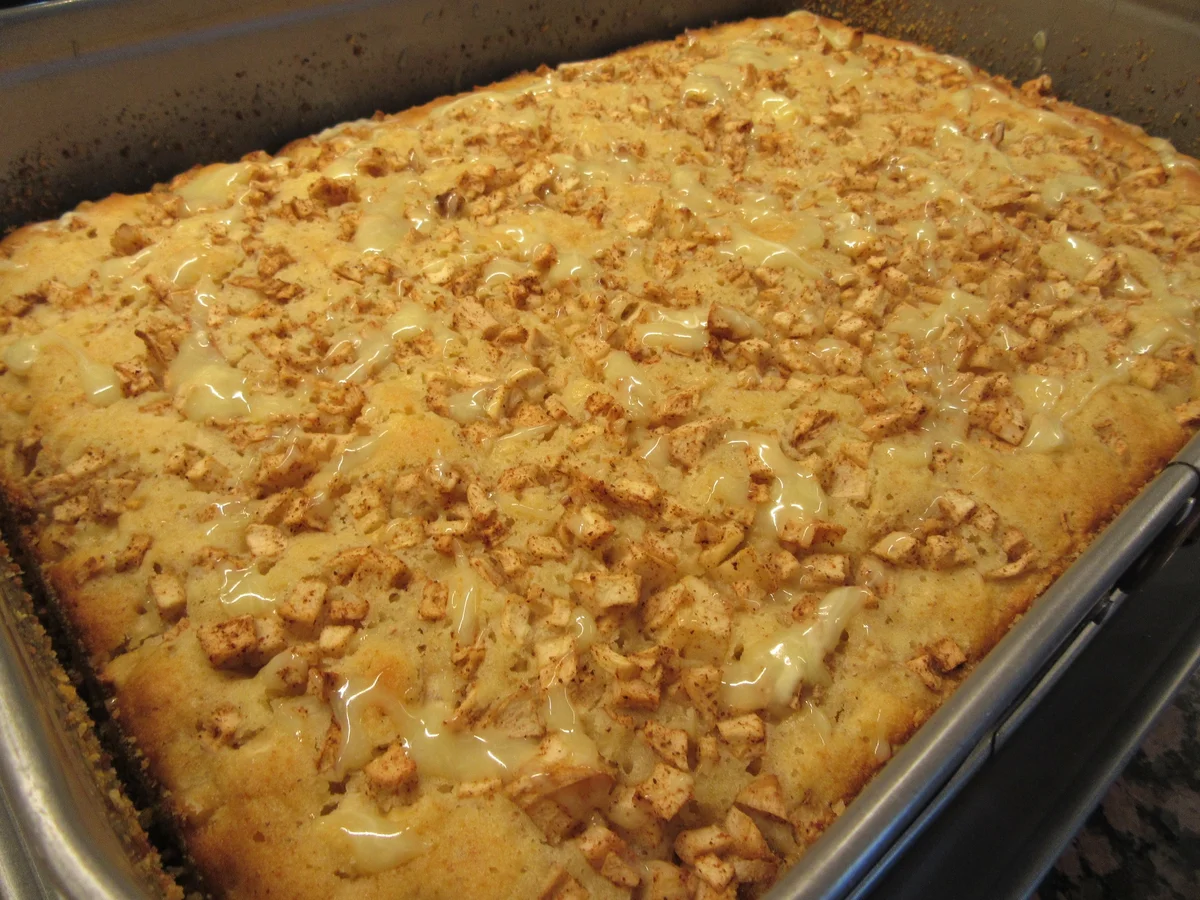 Backen: Apfel-Gewürz-Blondies - Rezept - Bild Nr. 8