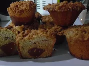 Haselnuss-Törtchen mit Quittengelee-Kern und Streusel - Rezept - Bild Nr. 2