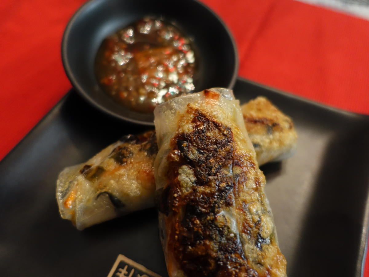 Frühlingsrollen mit Sweet Chili Sauce - einfach - von cookingwithfriends