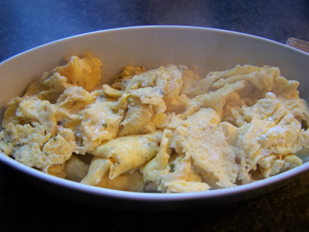 "Sonntags"-Rührei mit einem ganz kleinen Extra - Rezept - Bild Nr. 6409