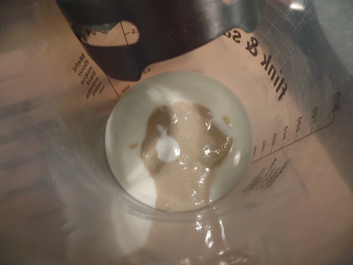 Hackbällchen mit Cranberrys und Joghurt-Tahini-Sauce - Rezept - Bild Nr. 6432