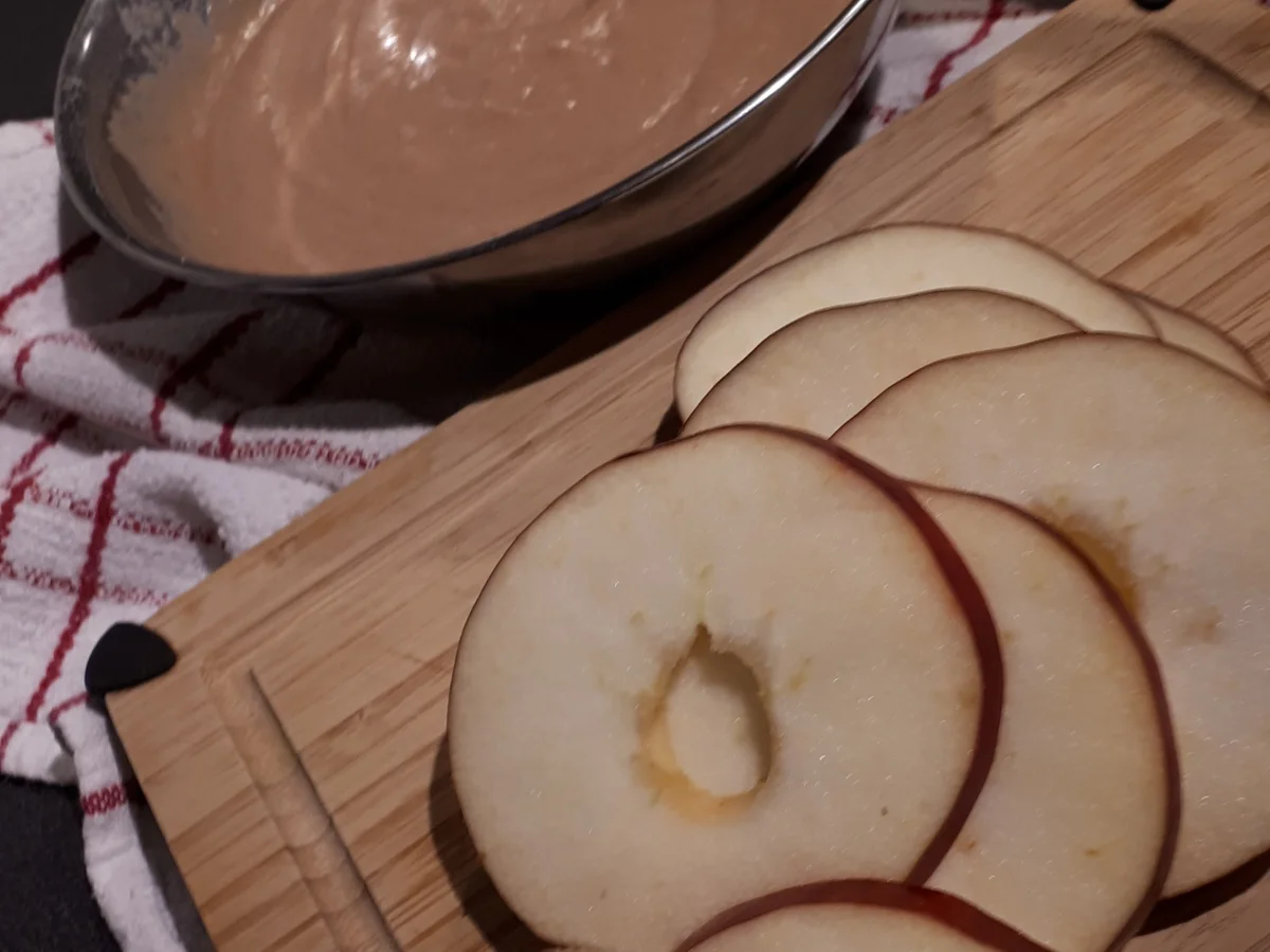 Rezept: BiNe` S APFELPFANNKUCHEN Bild Nr. 4 BiNe` S APFELPFANNKUCHEN - Rezept - Bild Nr. 4