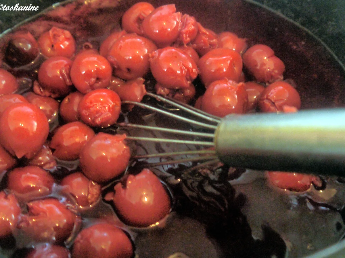 Beschwipste Kirschtaschen - Rezept - Bild Nr. 6