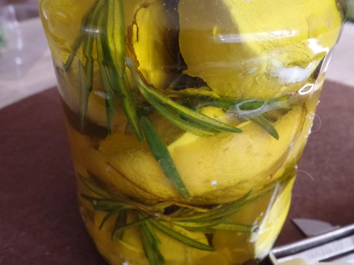 Rezept: Eingelegter Ziegenfrischkäse Bild Nr. 6493 Eingelegter Ziegenfrischkäse - Rezept - Bild Nr. 6493