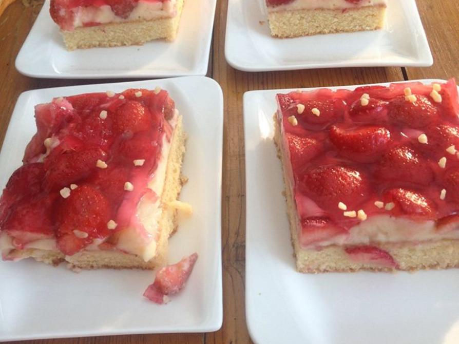 Erdbeerkuchen mit Vanillepudding - einfach - von feuer_vogel