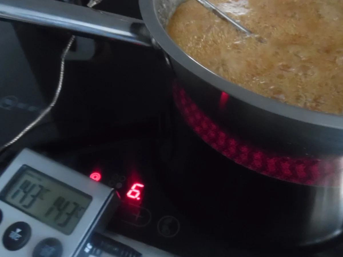 Rezept: Türkischer Honig oder weißer Nougat Bild Nr. 5 Türkischer Honig oder weißer Nougat - Rezept - Bild Nr. 5