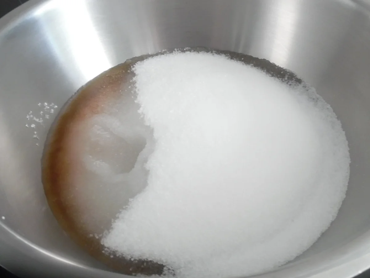 Rezept: Türkischer Honig oder weißer Nougat Bild Nr. 6 Türkischer Honig oder weißer Nougat - Rezept - Bild Nr. 6