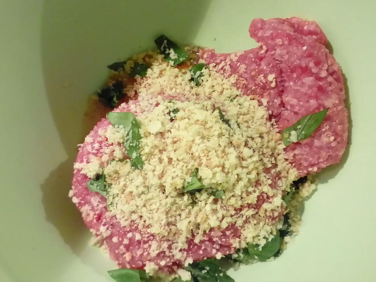 Gefüllte Hackbällchen - Rezept - Bild Nr. 6494