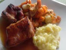 Gepökelte Rippchen mit Soße und Beilagen - Rezept - Bild Nr. 6509