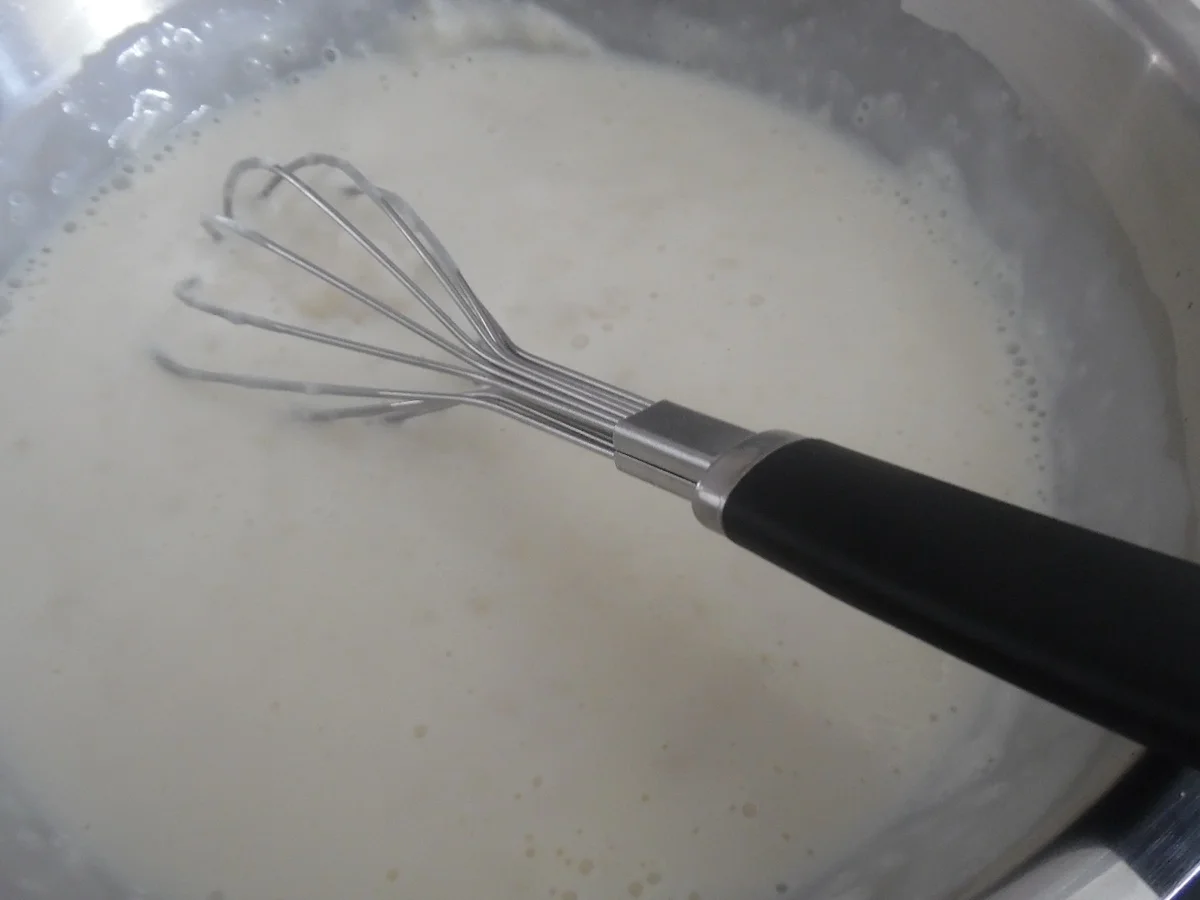 Rezept: Rote-Bete-Ravioli XXL mit zitroniger Safran-Sahnesoße Bild Nr. 6520 Rote-Bete-Ravioli XXL mit zitroniger Safran-Sahnesoße - Rezept - Bild Nr. 6520