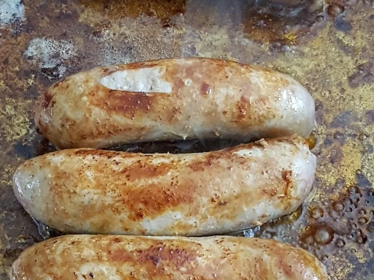Rezept: Sauerkraut geschmort mit Wurst - Sosse und KASTA Bild Nr. 6571 Sauerkraut geschmort mit Wurst - Sosse und KASTA - Rezept - Bild Nr. 6571