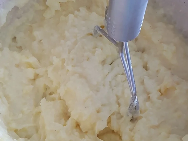 Rezept: Sauerkraut geschmort mit Wurst - Sosse und KASTA Bild Nr. 6571 Sauerkraut geschmort mit Wurst - Sosse und KASTA - Rezept - Bild Nr. 6571
