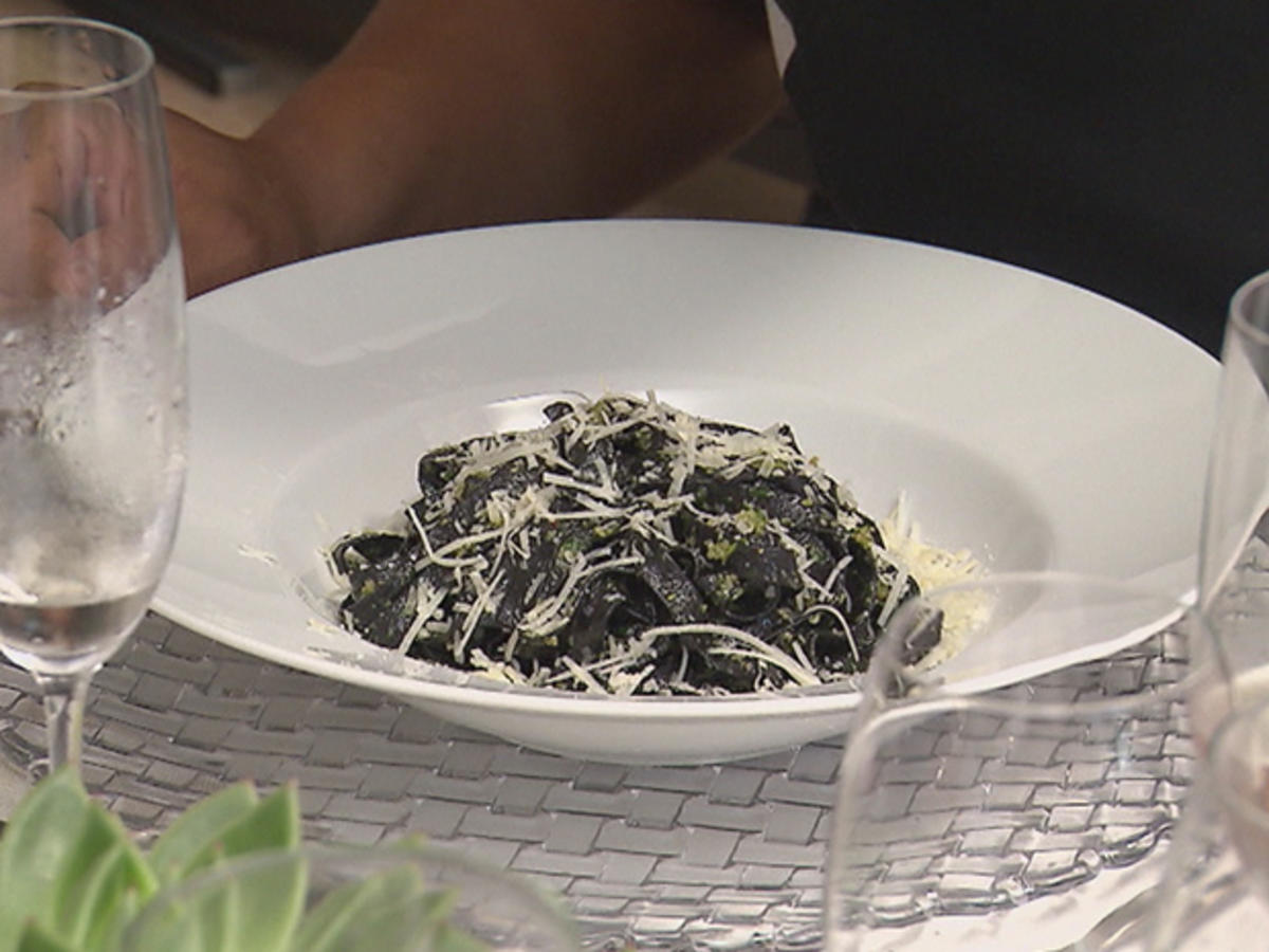 Tagliatelle Nero di Seppia mit Pecorino-Pesto - Rezept Durch Das
perfekte Dinner