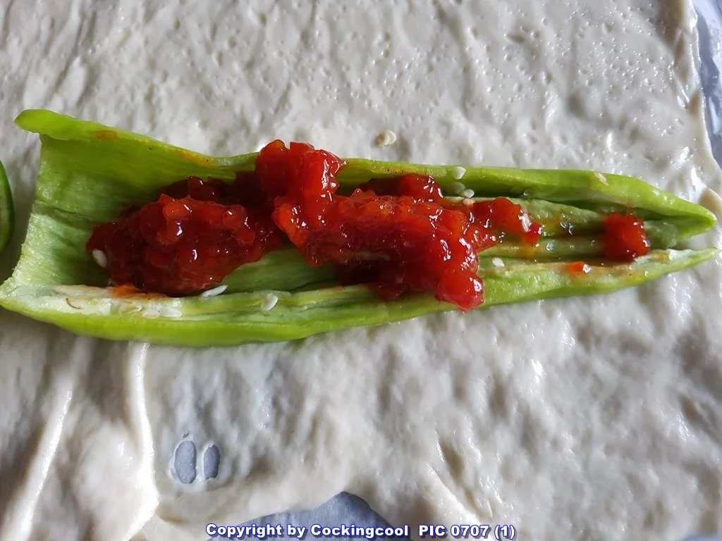 Rezept: Fladenbrot gefüllt (Weizenfladen) Bild Nr. 3 Fladenbrot gefüllt (Weizenfladen) - Rezept - Bild Nr. 3