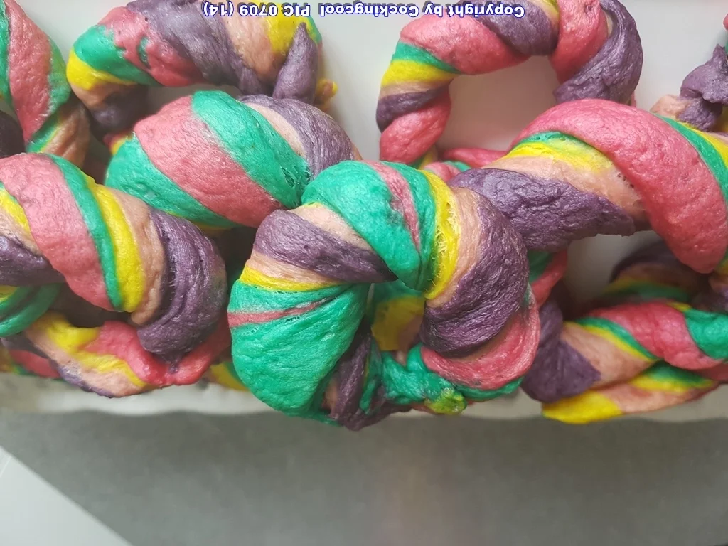 Rezept: Regenbogen Bagel`s (die süsse Variante) Bild Nr. 6598 Regenbogen Bagel`s (die süsse Variante) - Rezept - Bild Nr. 6598