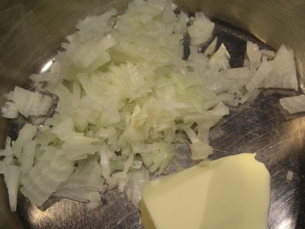 Fleisch: Gebackene Weißwurst mit Brez´nknödeln und Senfsoße - Rezept - Bild Nr. 6615