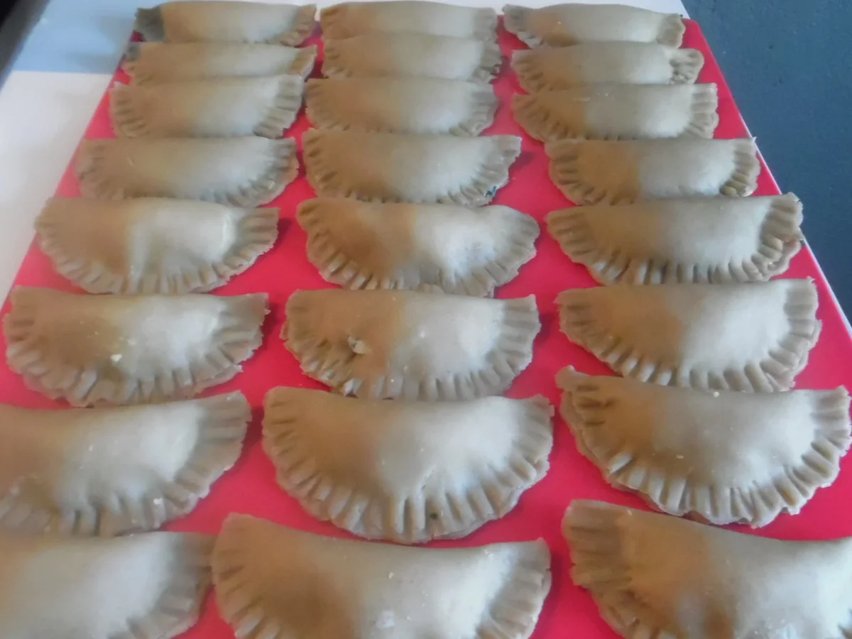 Schlutzkrapfen "bayrische Art" mit Specksoße und Röstzwiebeln - Rezept - Bild Nr. 6603