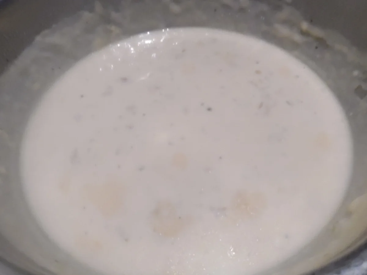 Schlutzkrapfen "bayrische Art" mit Specksoße und Röstzwiebeln - Rezept - Bild Nr. 6620