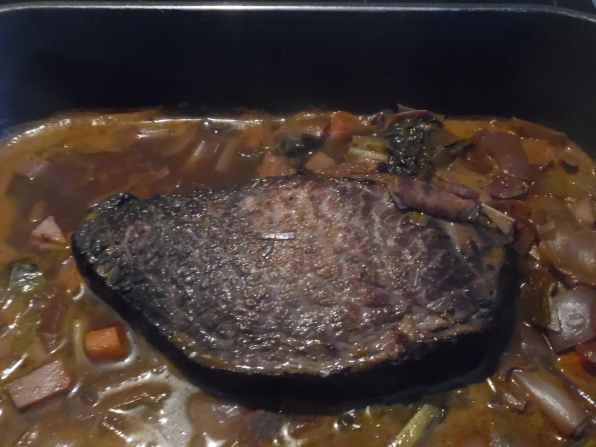 Böfflamott mit Petersilienwurzel-Kartoffelstampf - Rezept - Bild Nr. 6605