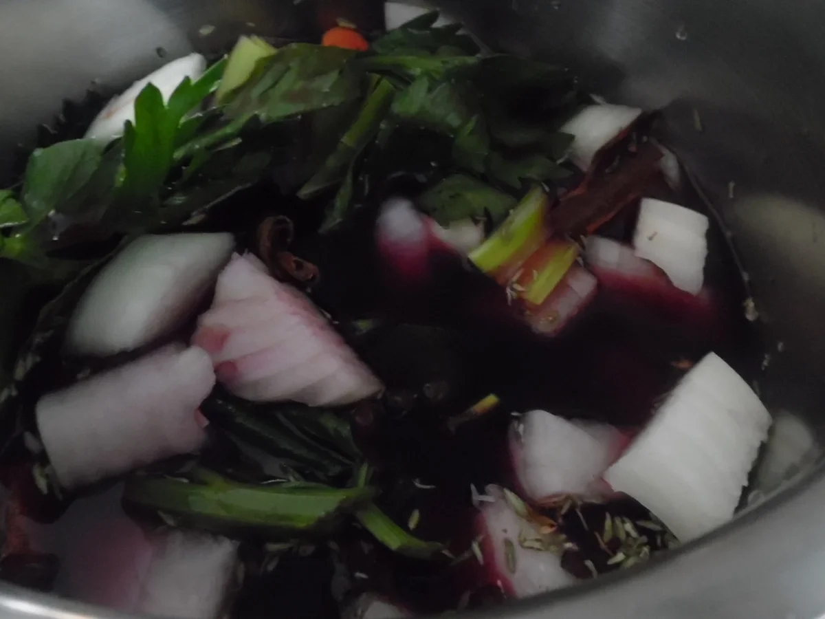 Böfflamott mit Petersilienwurzel-Kartoffelstampf - Rezept - Bild Nr. 6608