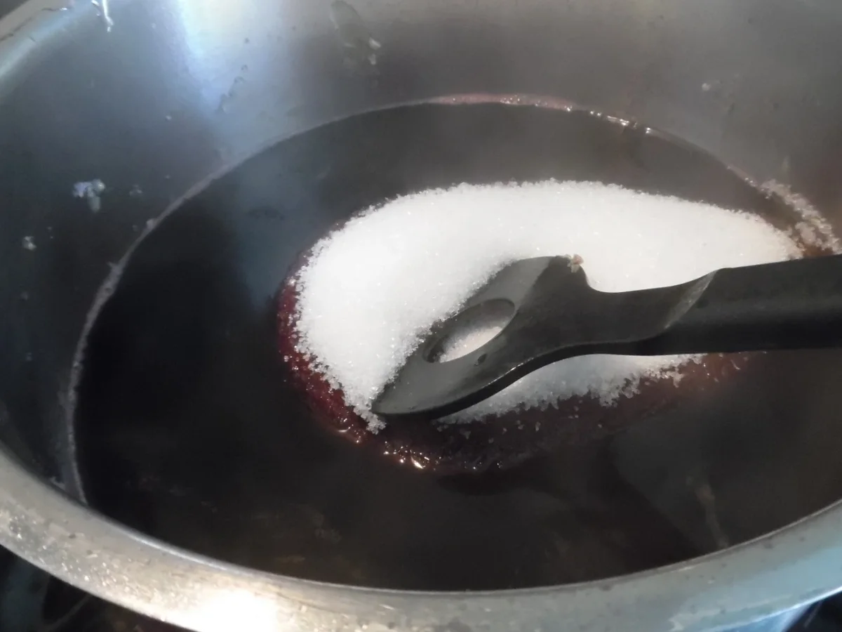 Rezept: Rotwein-Sirup Bild Nr. 6605 Rotwein-Sirup - Rezept - Bild Nr. 6605