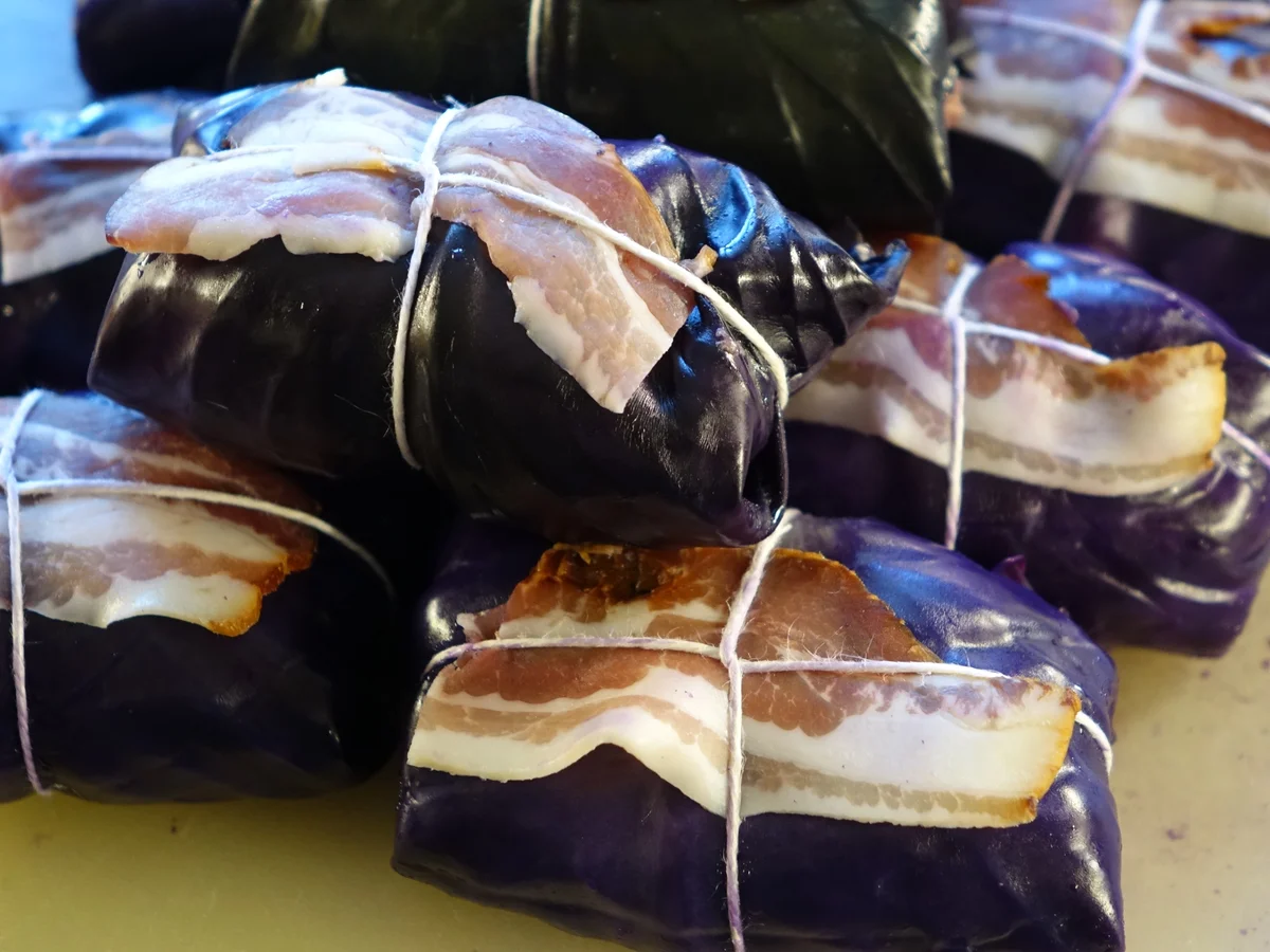 Rotkohlrouladen mit Reh-Speck-Schalotten-Preiselbeer-Füllung - Rezept - Bild Nr. 6614