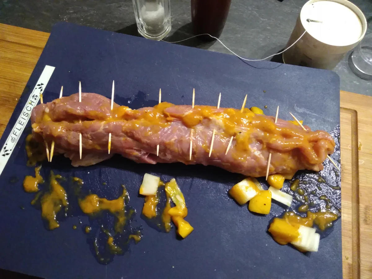 Gefülltes Schweinefilet ala  Delphinchen - Rezept - Bild Nr. 6612