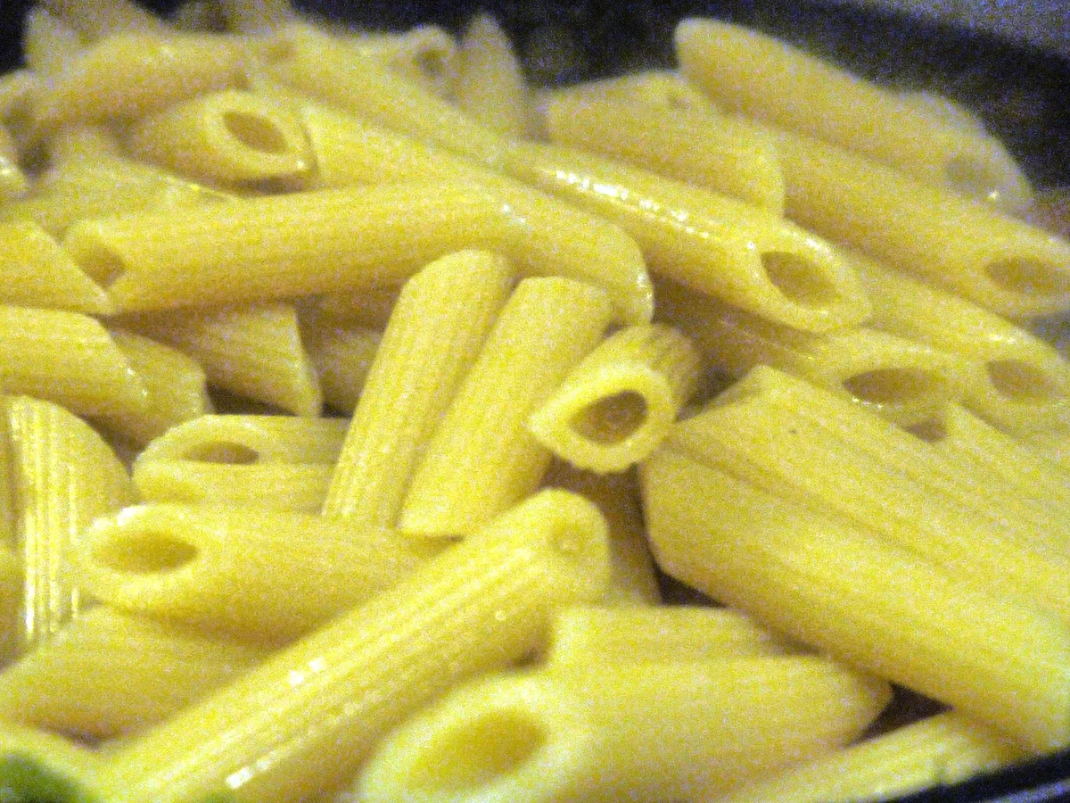 Rezept: Pasta mit Rosenkohl-Pfeffer-Sauce Bild Nr. 8 Pasta mit Rosenkohl-Pfeffer-Sauce - Rezept - Bild Nr. 8