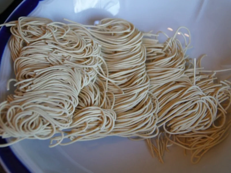 Chinesische Nudelsuppe mit Entenfleisch - Rezept - Bild Nr. 3