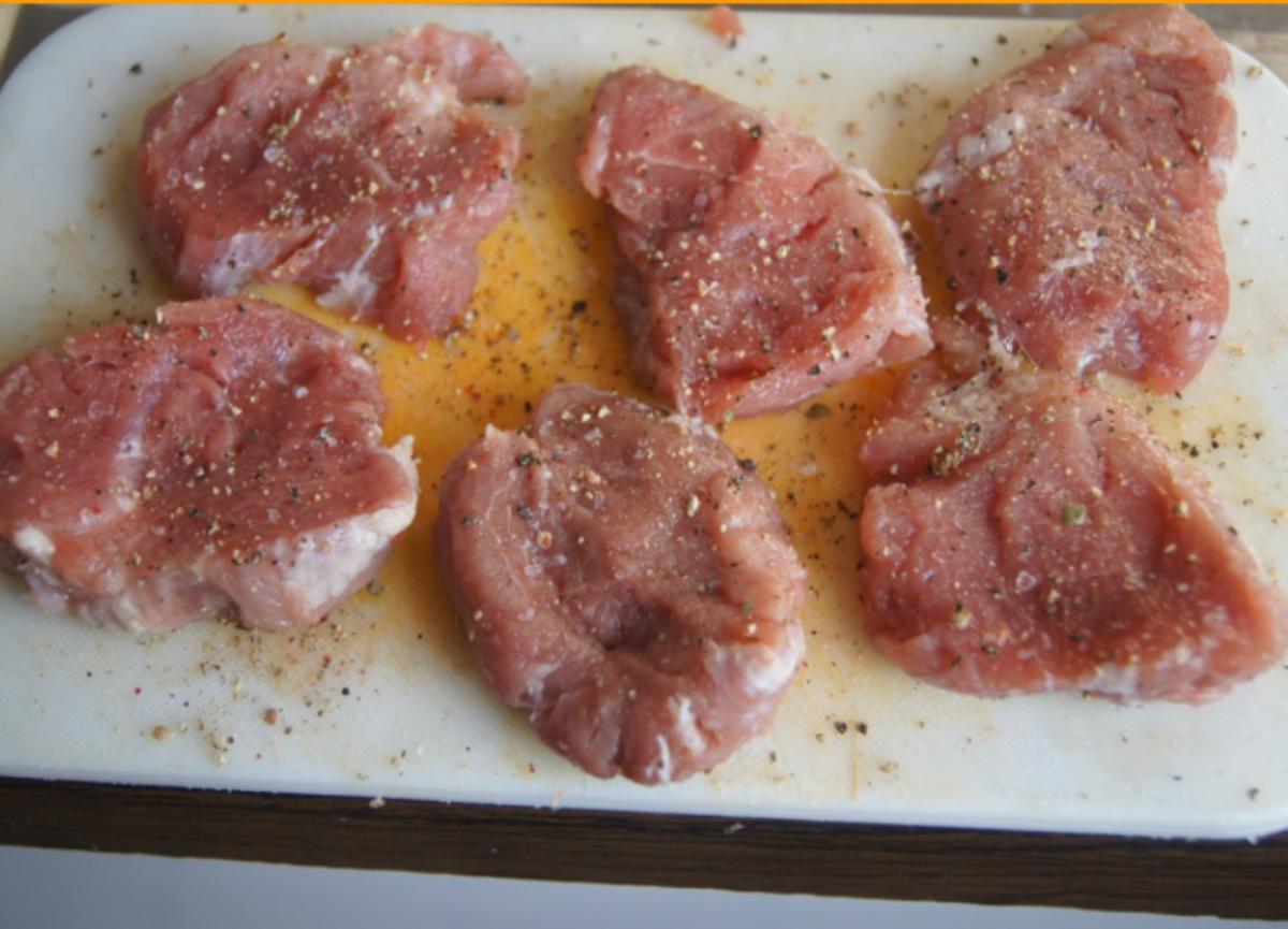 Schweinefilet mit Preiselbeersauce, Möhrenpüree und Speckböhnchen - Rezept - Bild Nr. 6