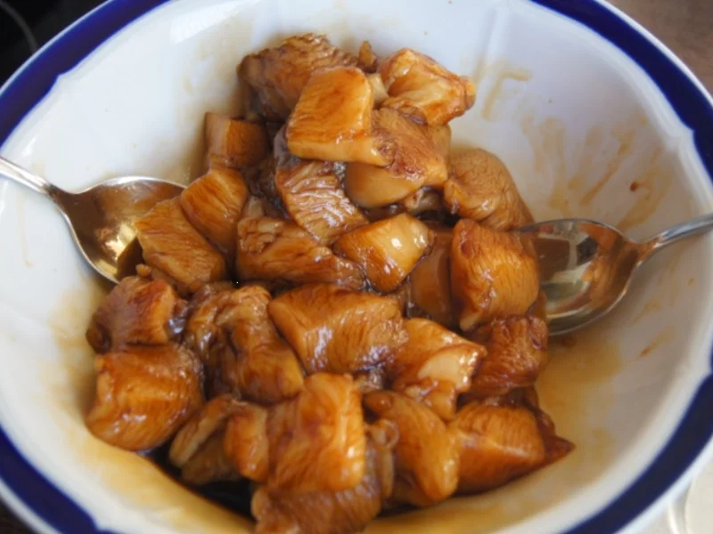 Ausgebackene Hähnchenbrustfiletwürfel mit Ei-Gemüse-Mie-Nudeln - Rezept - Bild Nr. 6640