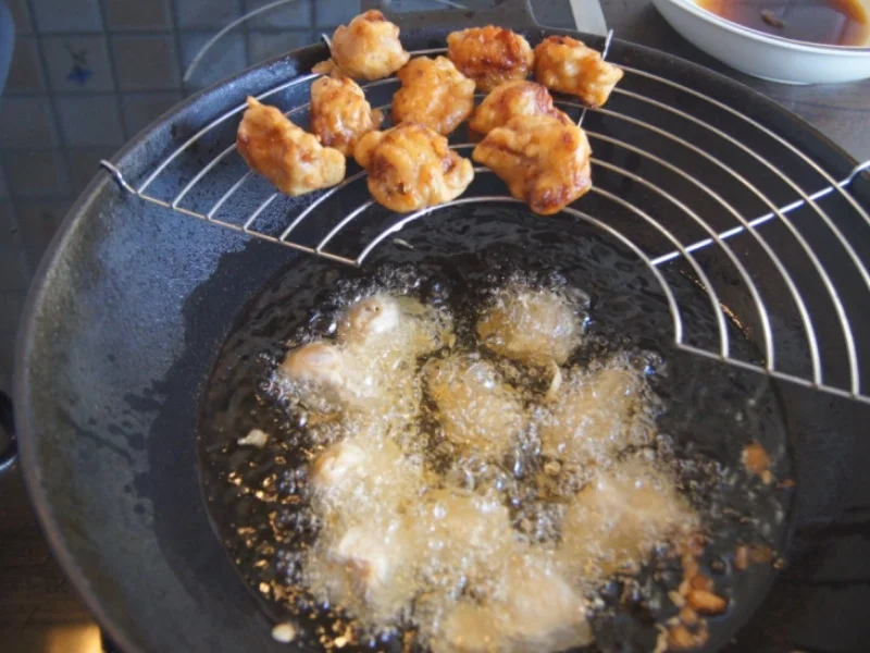 Ausgebackene Hähnchenbrustfiletwürfel mit Ei-Gemüse-Mie-Nudeln - Rezept - Bild Nr. 6644